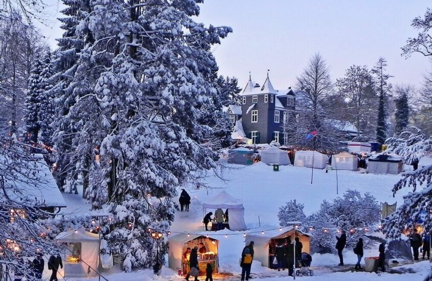 Schneelandschaft Schloss Grünewald, Solingen, Weihnachtsmarkt