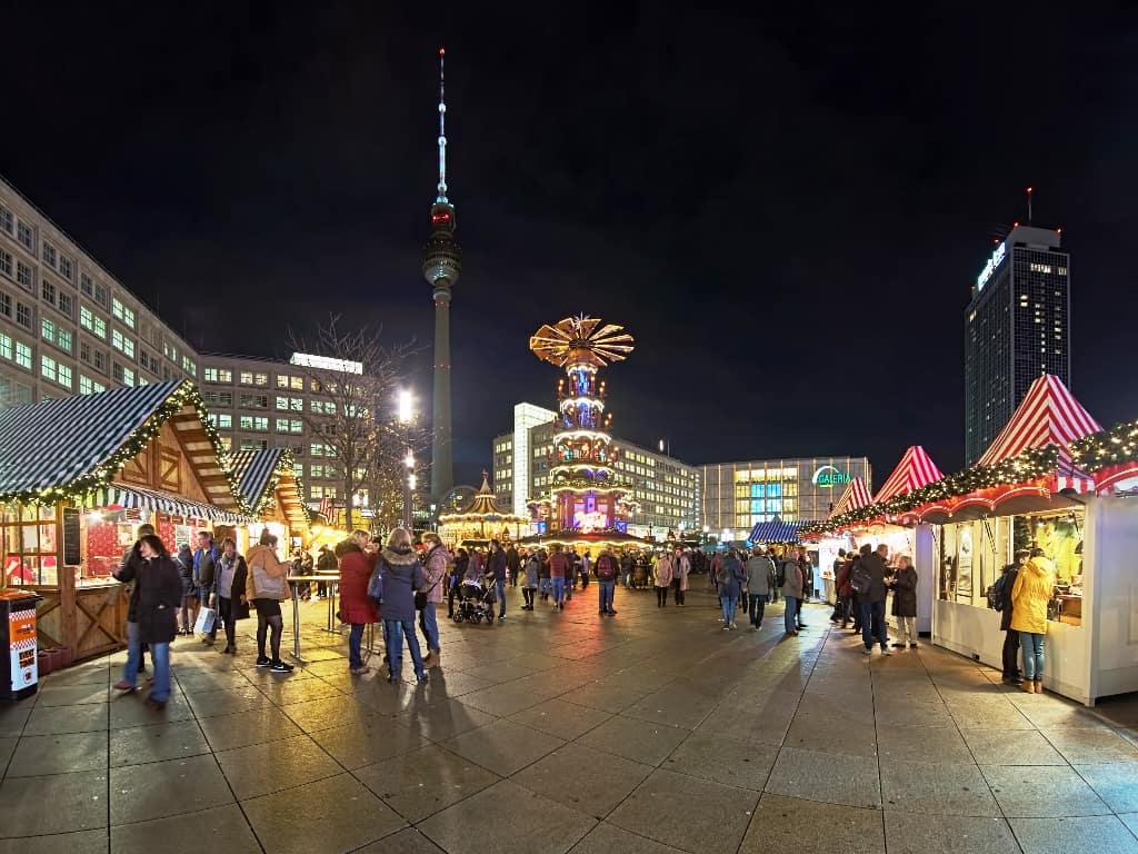 Berlin Alexanderplatz - Weihnachtsmarkt Magazin