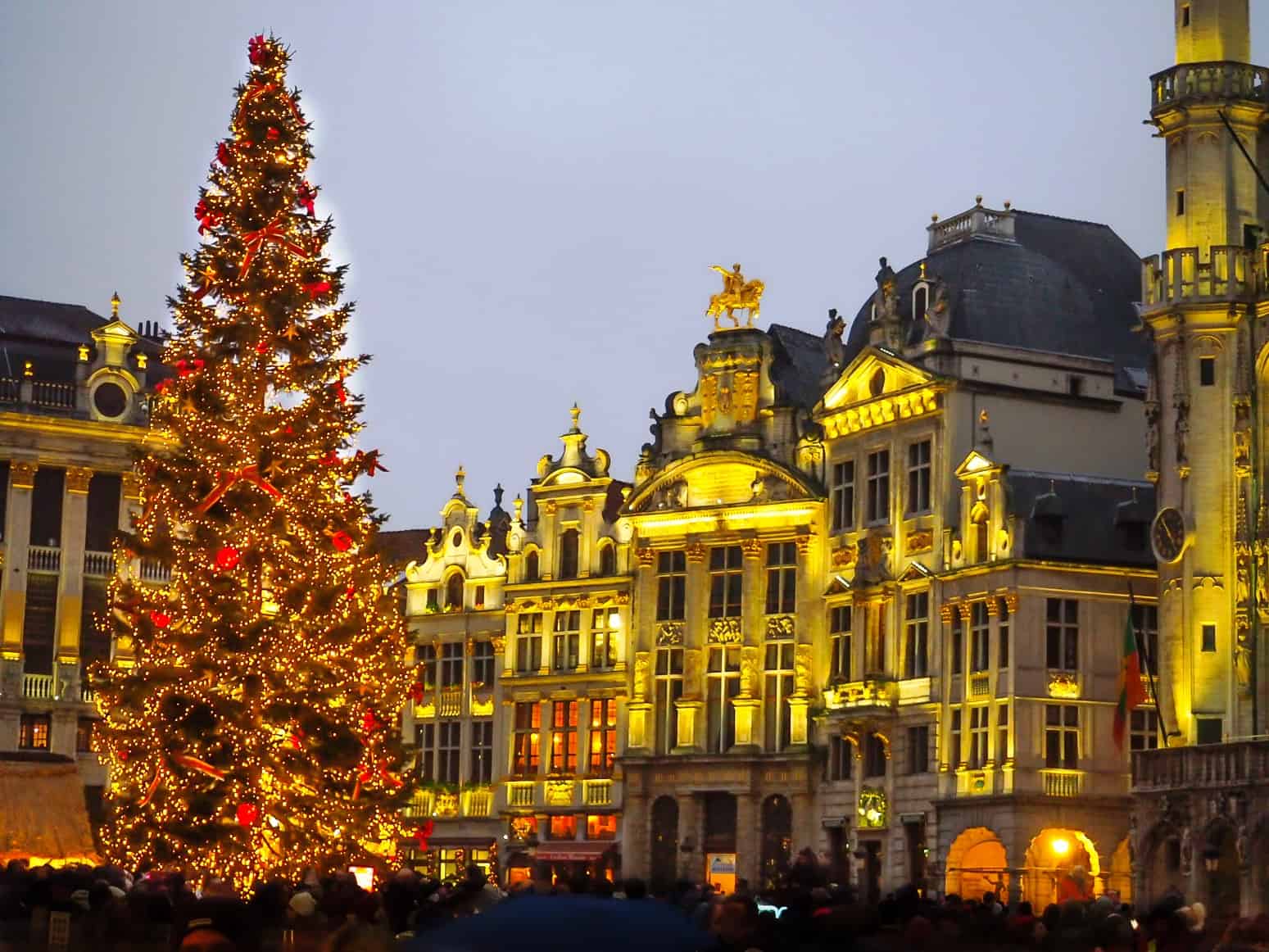 Weihnachtsmarkt Brüssel, Christbaum