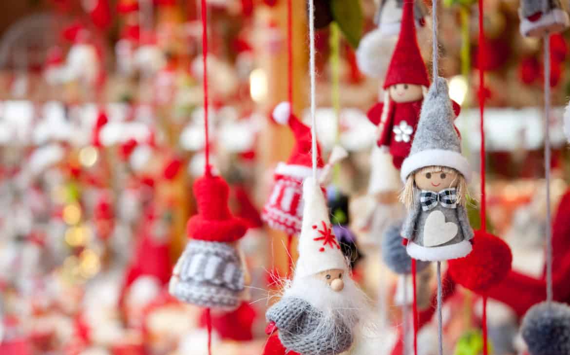 Christbaumanhänger, kleine Weihnachtsmänner