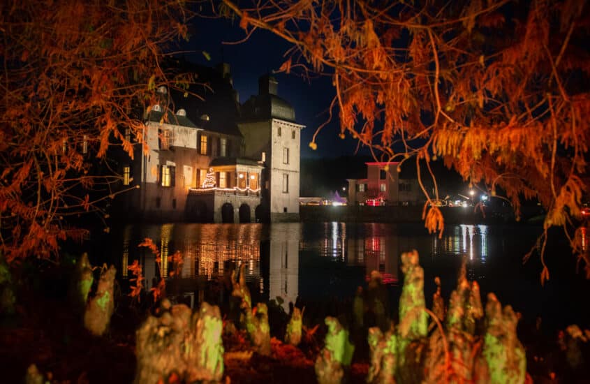 Weihnachtsflair auf Schloss in Dortmund