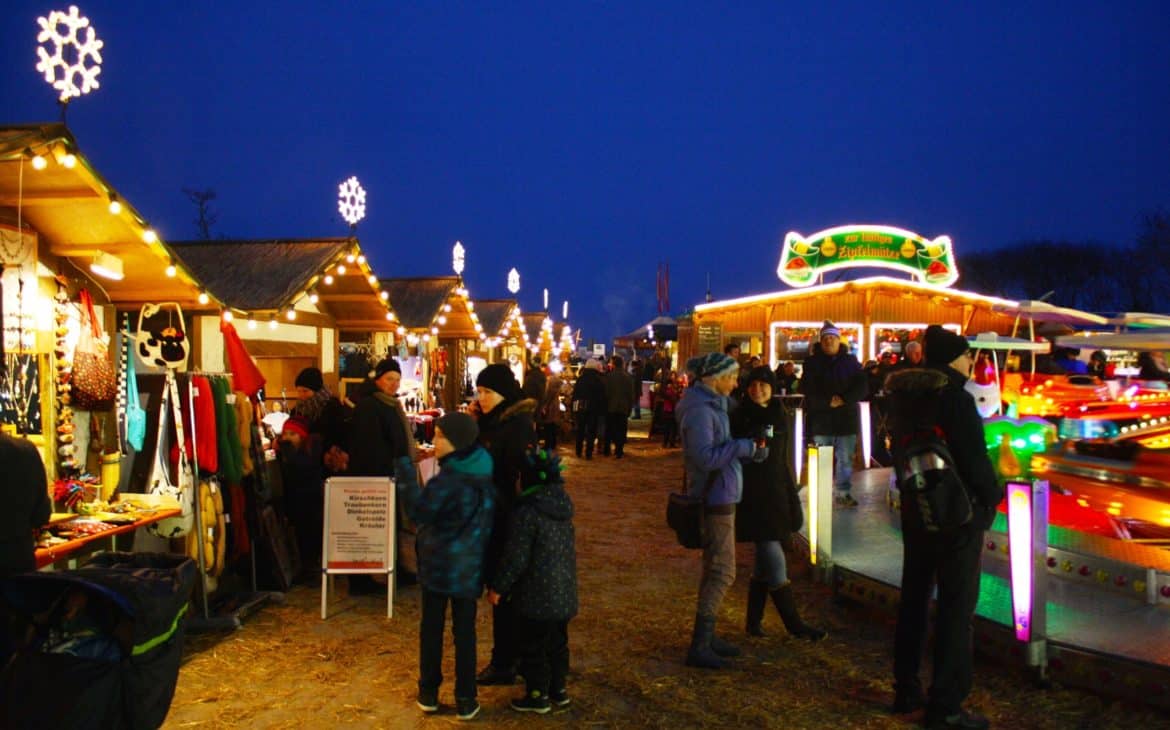Abendliche Weihnachtsmarktstimmung